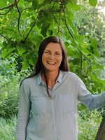 Ája